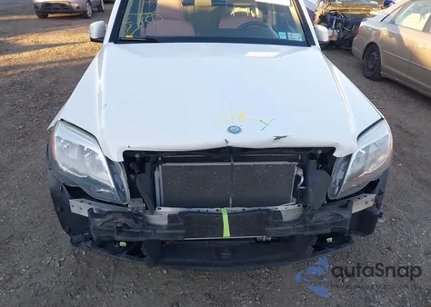 2015 Mercedes-Benz Glk 350 4Matic z USA, uszkodzony, nr VIN WDCGG8JB2FG411984